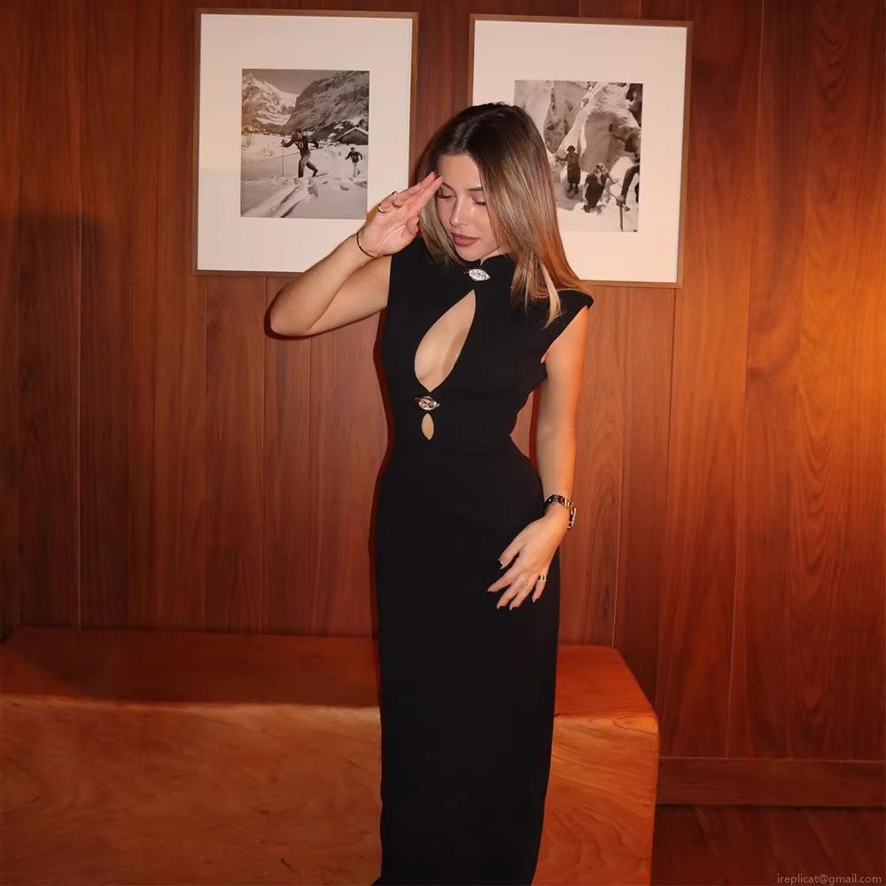 Women Sexy Cut-out Sleeveless Maxi Dress Elegant Solid Black Bodycon Long Evening Party Gown With Metal Decorative Buckles