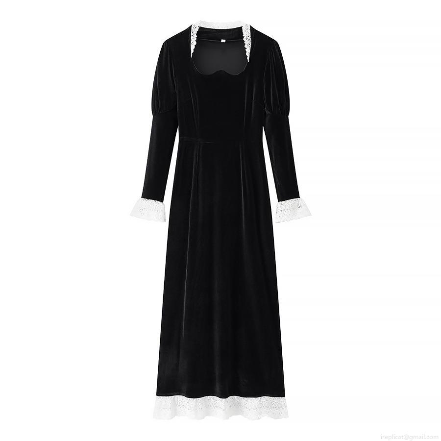 Women's Elegant Vintage Black Velvet Lace Stitching Maxi Dress Long Sleeve U-Neck Gothic Court Style Evening Party Long Gown