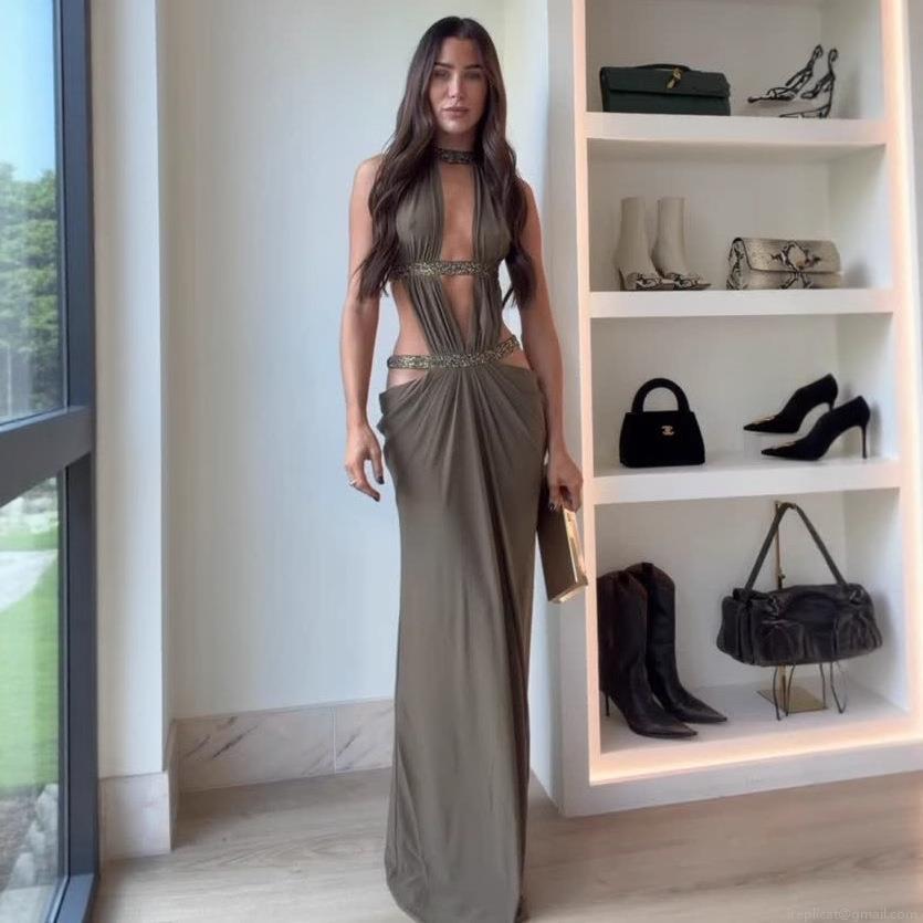 Women Sexy Halter Neck Backless Hollow Out Maxi Dress With Rhinestone Decoration Stretch Polyester Bodycon Long Party Evening Gown Elegant Socialite Dress