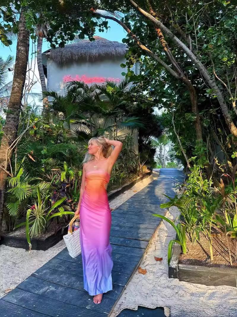 Sexy Gradient Bandeau Maxi Dress With Polyester Elastane Milk Silk Fabric Hollow Out Waist Side Slit Vacation Beach Bodycon Long Dress For Women