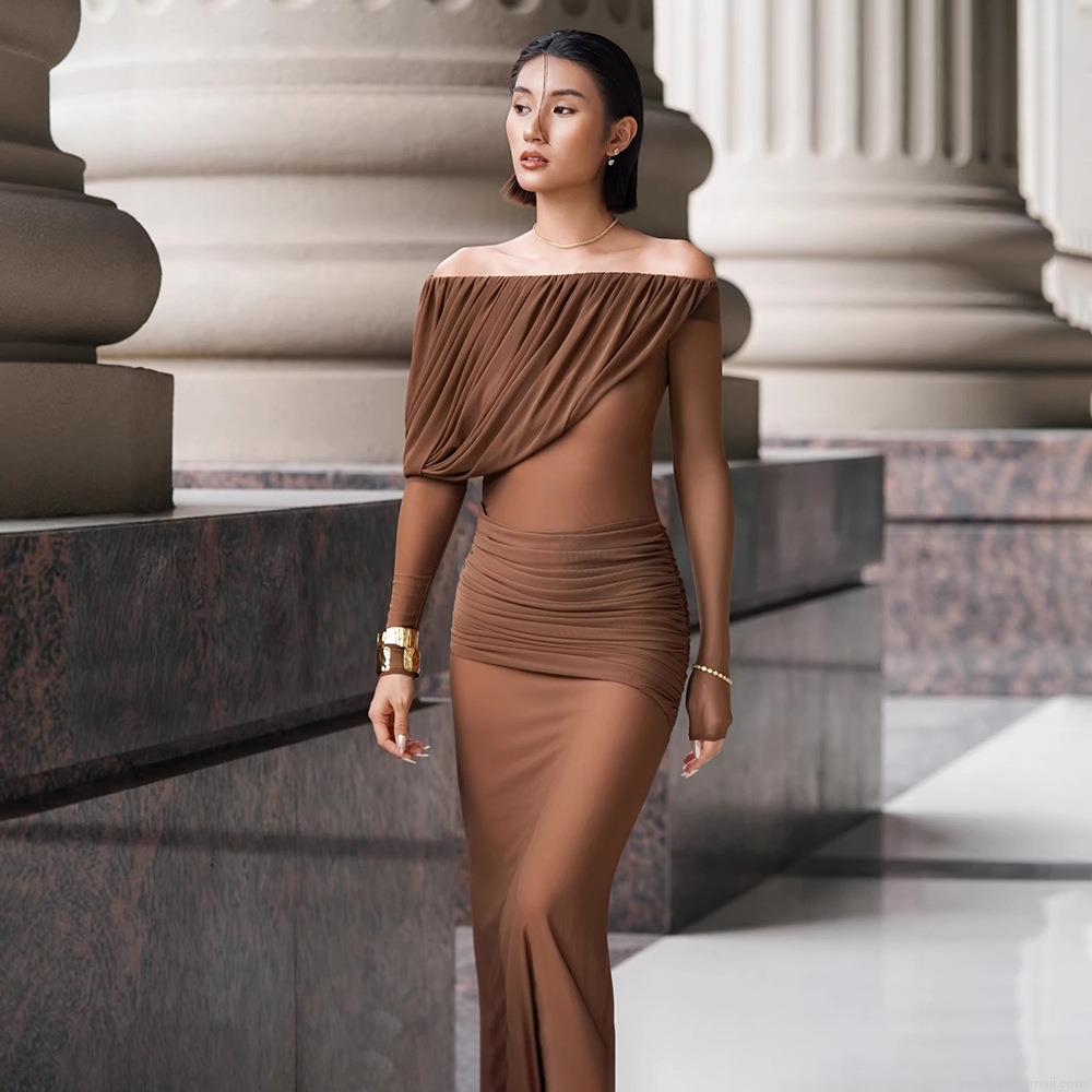 Women Sexy Off-Shoulder Maxi Dress Mesh Patchwork Ruched Backless Long Sleeve Solid Color Polyester Evening Party Gown Streetwear Slim Fit Long Dress