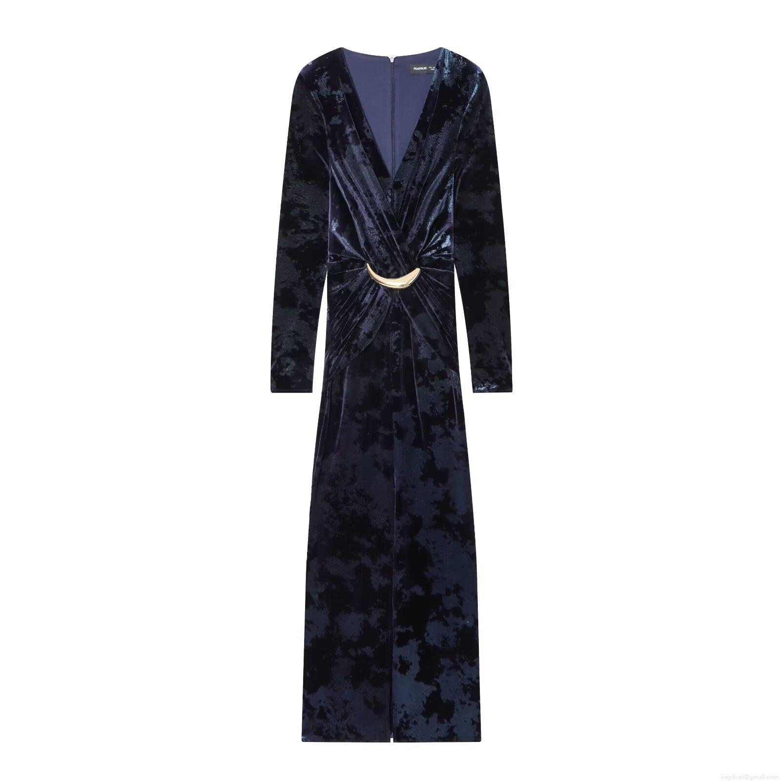 Women's Elegant Velvet V-Neck Long Sleeve Maxi Dress Vintage Slim Fit Evening Party Gown With Gold Crescent Buckle