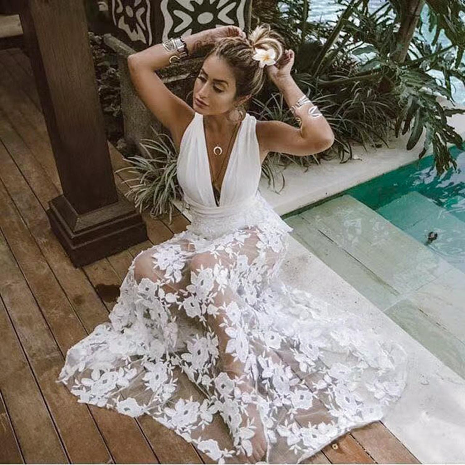 Women's Sexy Lace Maxi Dress Backless V-Neck Bohemian Hollow Out Flower Embroidery Beach Long Dress Halter Sleeveless Elegant Party Wedding Vacation Gown